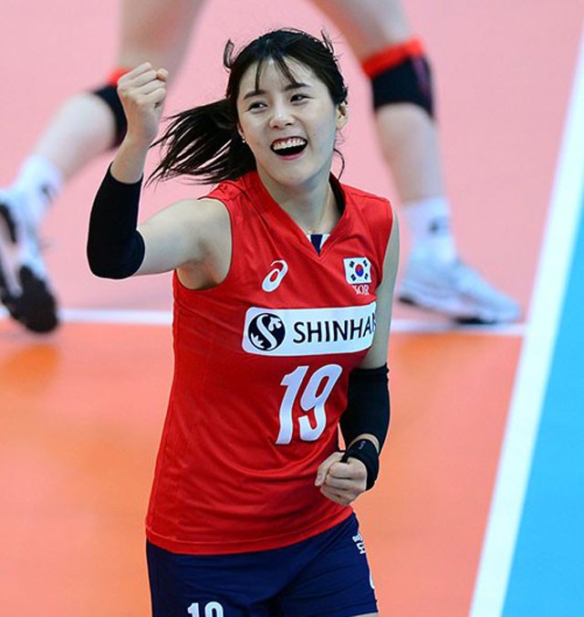 Ngắm nhan sắc của ‘thiên thần’ bóng chuyền Hàn Quốc - ảnh 6
