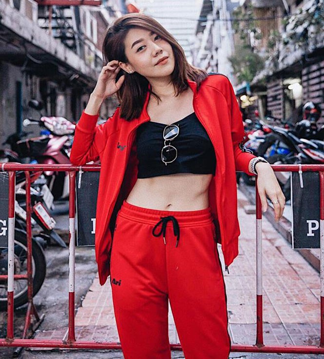 Vòng 1 căng đầy của bạn gái tuyển thủ Thái Lan - ảnh 9