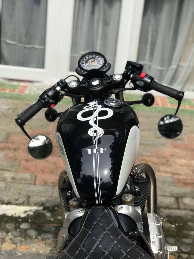 Triumph Bonneville Bobber độ của biker Sài Gòn - ảnh 3