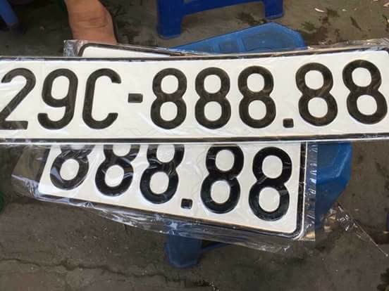 Xe tải biển số ngũ quý ở Hà Nội - ảnh 1