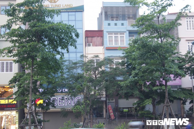 Những căn nhà siêu mỏng 'đắt hơn vàng' tại Hà Nội - ảnh 9