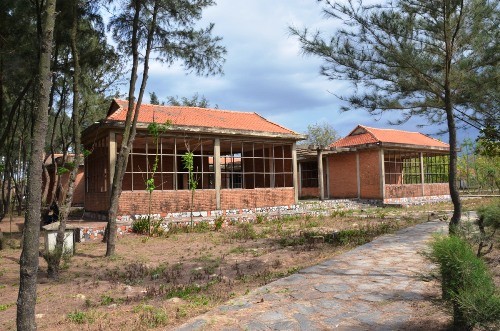 Khu du lịch bỏ hoang ở Quảng Ngãi - ảnh 3