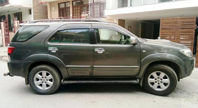 Những chiếc SUV 7 chỗ cũ có giá trên dưới 500 triệu đồng - ảnh 4