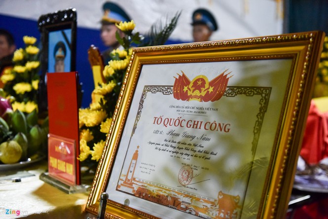Vợ phi công Su-22: Bố con là siêu anh hùng - ảnh 2