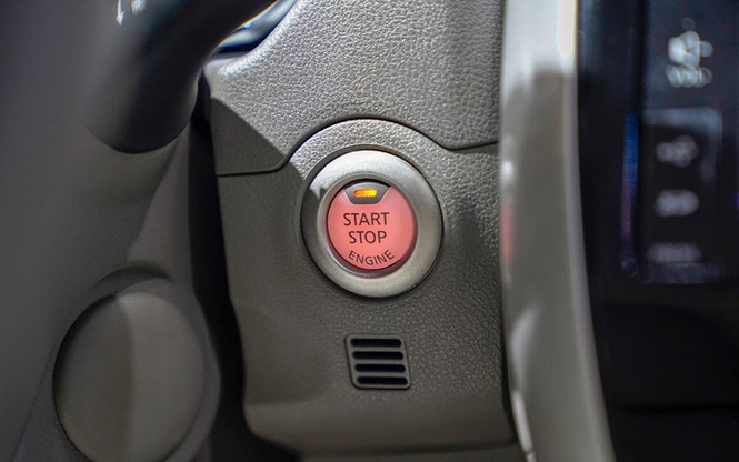 Nissan Sunny Q-Series với nâng cấp đáng giá ra mắt ở VMS 2018 - ảnh 12