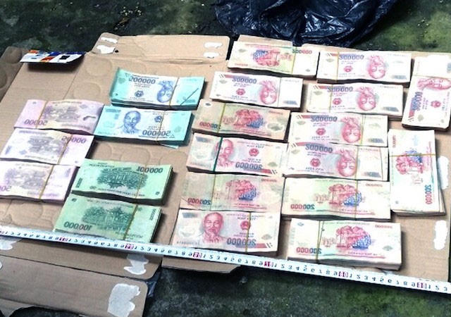 Bắt giữ 2 nghi can trong vụ cướp ngân hàng ở Tiền Giang - ảnh 2
