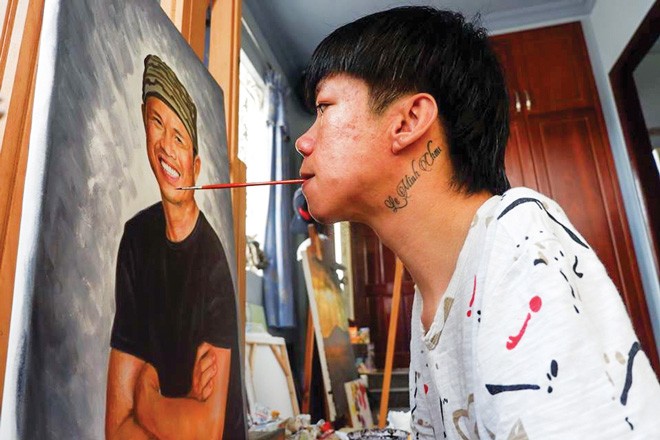 Châu - Vượt lên trên những nét vẽ - ảnh 1