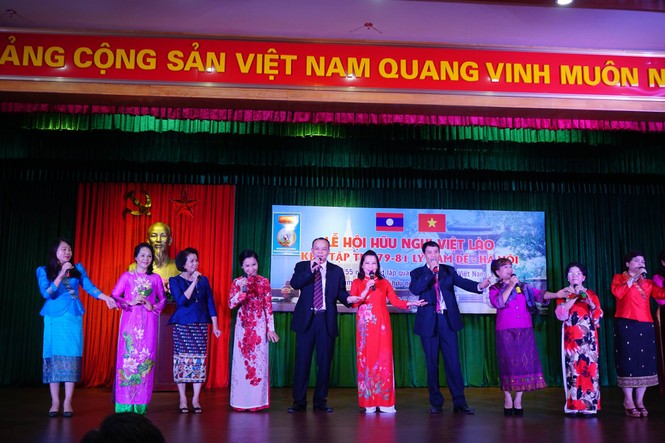 Đầm ấm Lễ hội hữu nghị Việt- Lào - ảnh 3