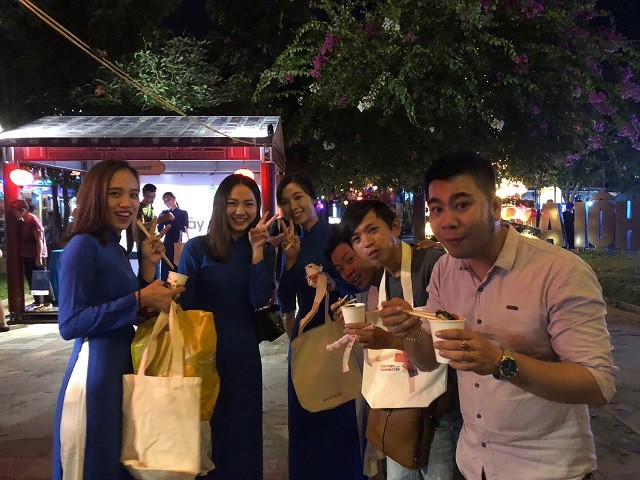 Trải nghiệm làm kim chi, bánh gạo cay Hàn Quốc tại Hội An - ảnh 3