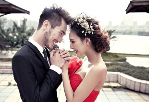 couple3-2116-1432526695.png
