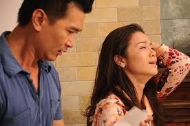 Tôi muốn gục ngã khi phát hiện tiền chồng kiếm được nhờ làm trai bao - ảnh 1