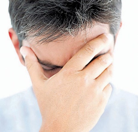 Nhìn vị trí tóc bạc sớm đoán nhiều bệnh nan y - ảnh 6