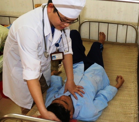 Ông N. đang điều trị theo dõi tại bệnh viện Đa khoa tỉnh Thanh Hóa. Ảnh Infonet
