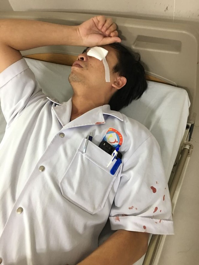 Bộ trưởng Bộ Y tế đề nghị xử lý hình sự đối tượng hành hung thầy thuốc - ảnh 1