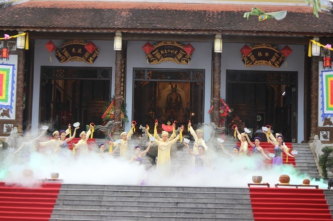 Lễ hội đền Huyền Trân - Ngưỡng vọng tiền nhân đầu năm mới - ảnh 4