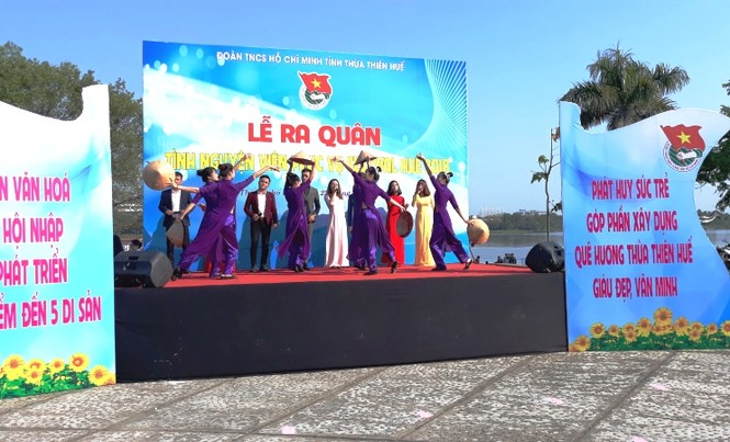 ĐVTN tình nguyện xuất quân phục vụ Festival Huế 2018 - ảnh 1