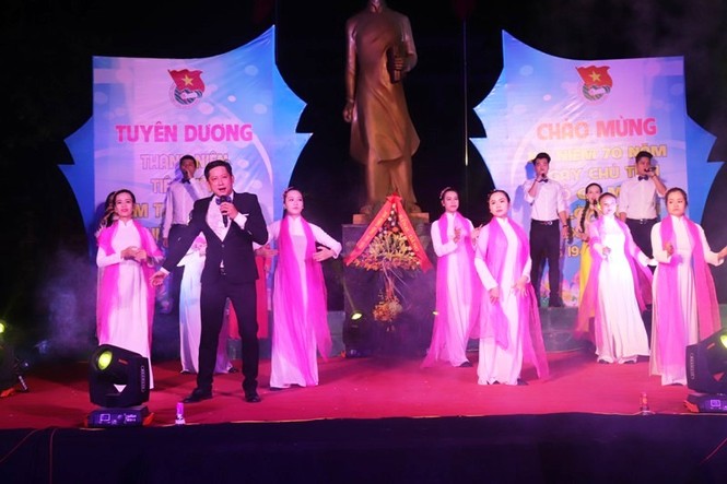 Tuyên dương 18 tập thể, 48 thanh niên tiên tiến làm theo lời Bác - ảnh 2