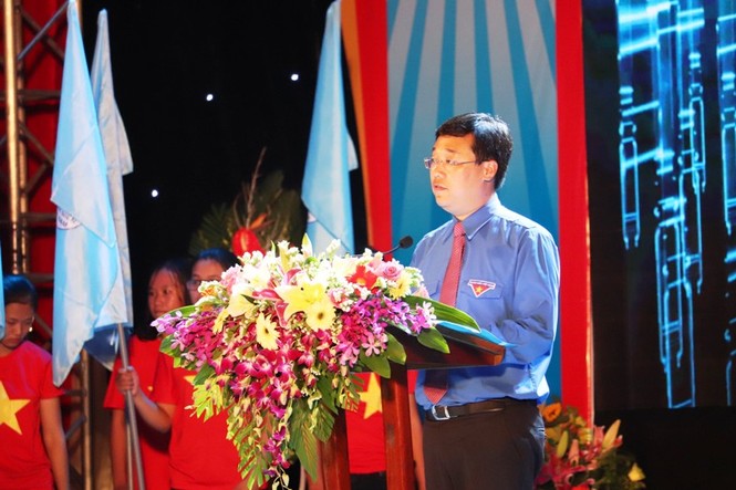 Trao giải thưởng '15 tháng 10' và 'Thanh niên sống đẹp' 2018 - ảnh 1