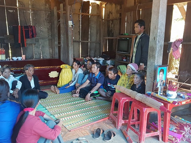 Chấn động làng có 3 người chết, hơn 20 người nhập viện nghi do ngộ độc rượu - ảnh 1