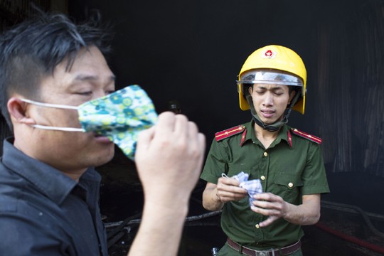 NHÀ MÁY Ở DUNG QUẤT PHÁT HỎA NGÀY ÔNG TÁO VỀ TRỜI - ảnh 2