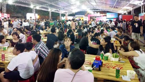 “Miệt mài” với Lễ hội ẩm thực đường phố Đà Nẵng - ảnh 1