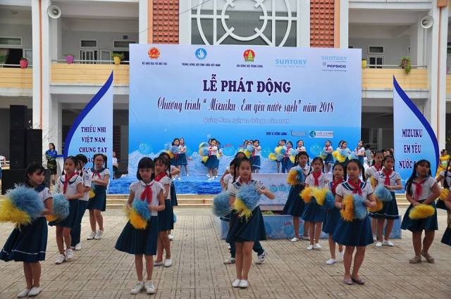 Phát động chương trình “Mizuiku - Em yêu nước sạch” năm 2018 - ảnh 1