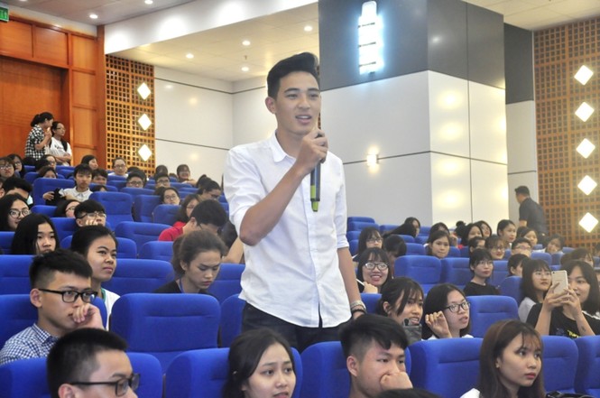 Xây dựng phong cách sống 'xanh' ứng phó biến đổi khí hậu - ảnh 2
