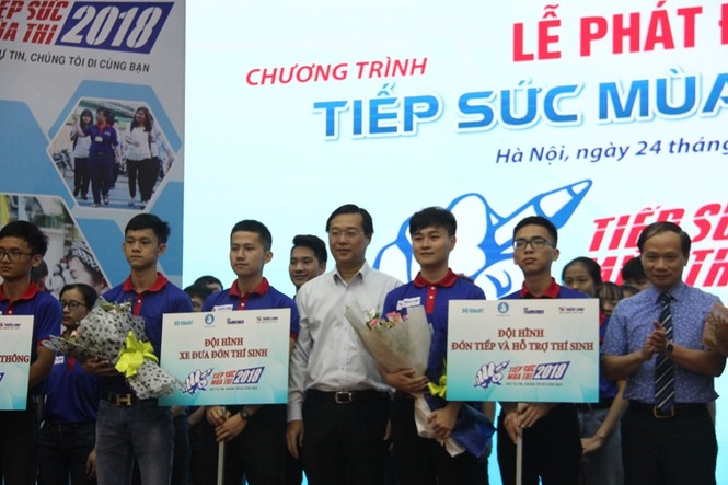 Khởi động chương trình Tiếp sức mùa thi 2018 - ảnh 1