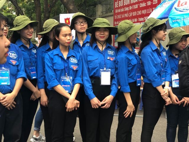Đồng hành, hỗ trợ sĩ tử vượt vũ môn - ảnh 4