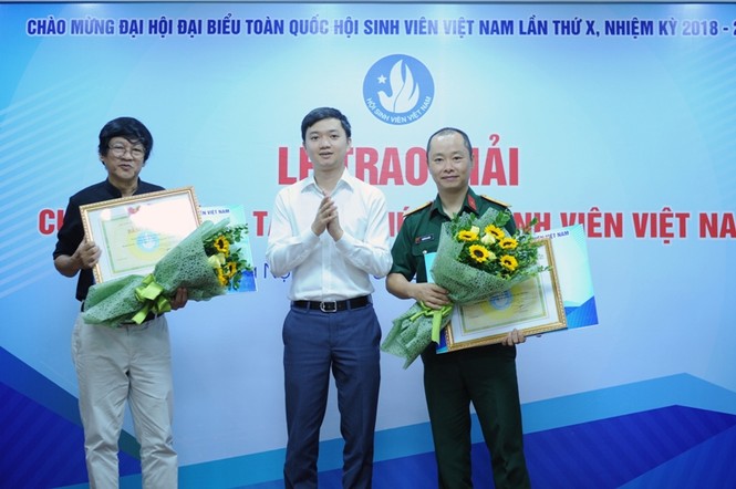 Trao giải sáng tác ca khúc về sinh viên Việt Nam - ảnh 1