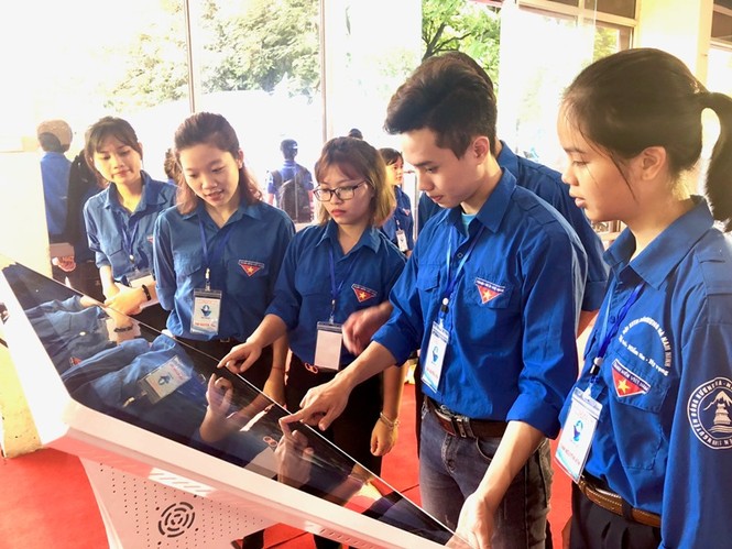 Thực tế ảo, số hóa tại ĐH Hội Sinh viên TP Hà Nội khóa VII - ảnh 2