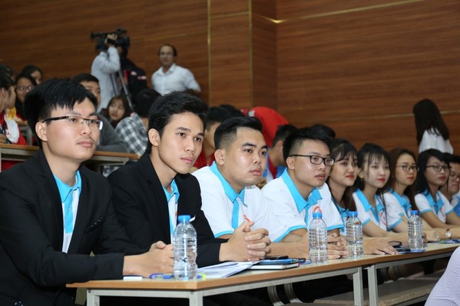 Đổi thay bản thân từ 'Sinh viên 5 tốt' - ảnh 2