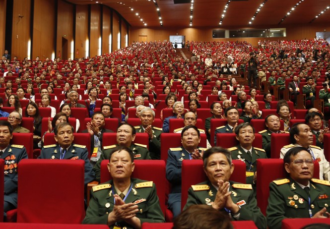 Cách mạng Tháng Mười Nga mở ra một thời đại mới trong lịch sử nhân loại - ảnh 1