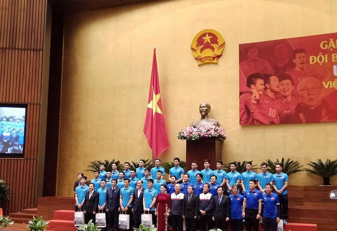 Chủ tịch Quốc hội: U23 Việt Nam đã làm nên điều kỳ diệu! - ảnh 1