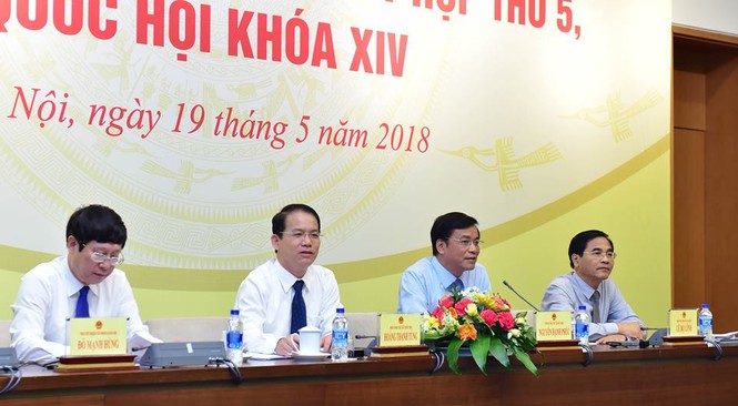 Vì sao không bãi nhiệm tư cách ĐBQH đối với bà Mỹ Thanh? - ảnh 1