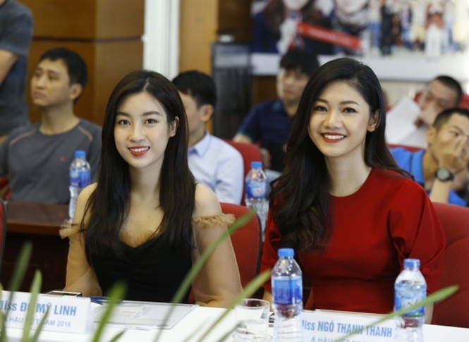 Hoa hậu Mỹ Linh, Á hậu Thanh Tú rạng rỡ tại họp báo Việt dã toàn quốc - ảnh 2