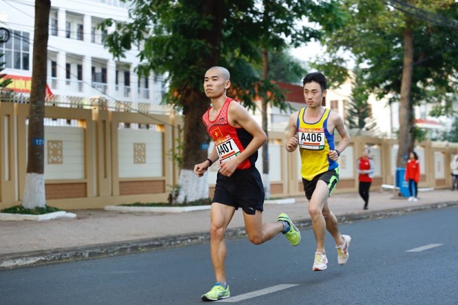 Việt dã Tiền Phong: Tranh đua lúc rạng đông - ảnh 12