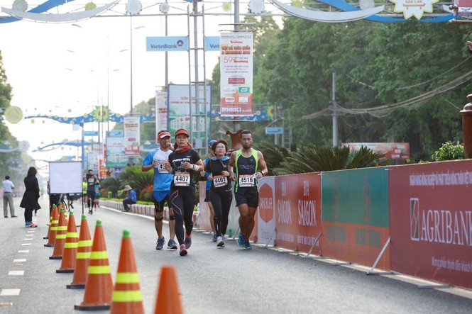 Việt dã Tiền Phong: Tranh đua lúc rạng đông - ảnh 13