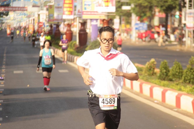 Những sắc màu trên đường chạy Việt dã Tiền Phong - ảnh 6