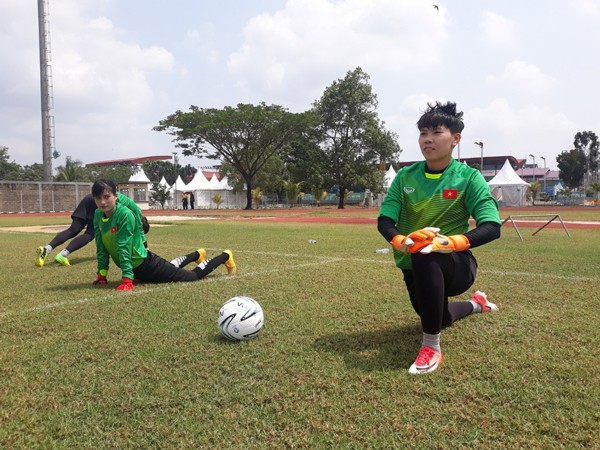 Mục kích buổi tập đầu tiên của tuyển nữ Việt Nam tại ASIAD 2018 - ảnh 10