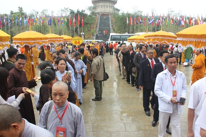 Đại lễ Phật đản Vesak 2014 khai mạc trang trọng - ảnh 10