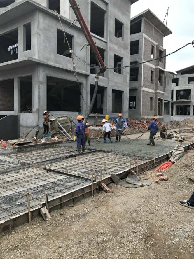 Giữa Thủ đô 26 biệt thự 'khủng' không phép vẫn thi công nhộn nhịp - ảnh 3