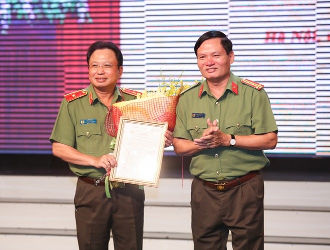 Bộ Công an bổ nhiệm 14 lãnh đạo Cục Truyền thông - ảnh 1