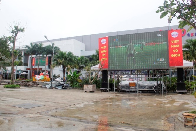 Cổ động viên Đà Nẵng sôi sục, chuẩn bị hết mình cho trận chiến' của U23 - ảnh 2