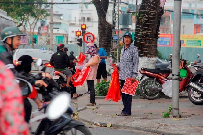 Cổ động viên Đà Nẵng sôi sục, chuẩn bị hết mình cho trận chiến' của U23 - ảnh 3