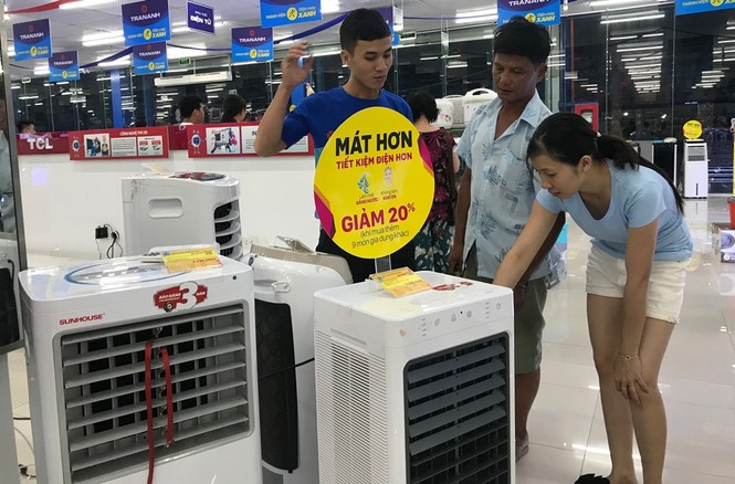 Đà Nẵng: Đổ xô đi mua quạt tránh nóng - ảnh 5