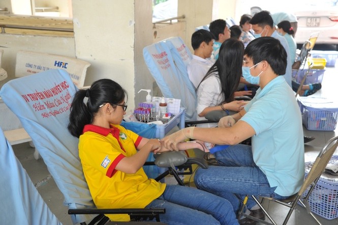 Nghìn bạn trẻ háo hức trong ngày hội hiến máu ở TPHCM - ảnh 12