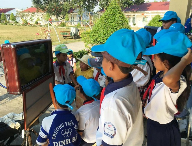 Những cổ động viên 'đặc biệt' của U23 Việt Nam - ảnh 2