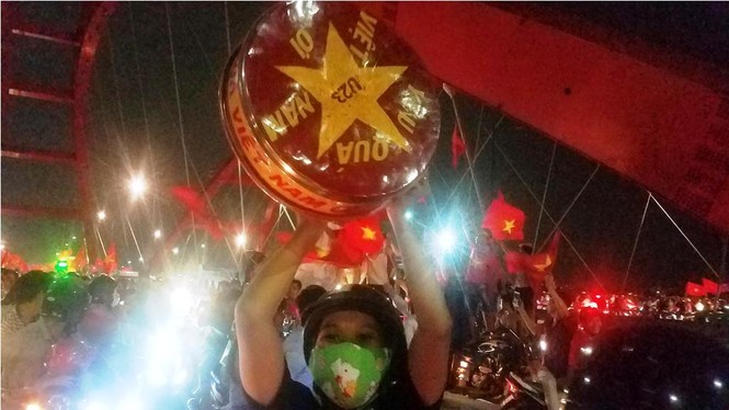 Những cổ động viên 'đặc biệt' của U23 Việt Nam - ảnh 10