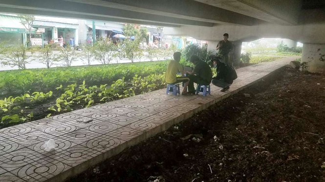 Đang nhậu, người đàn ông bất ngờ ho sặc sụa rồi tử vong - ảnh 1